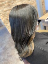 ビースリー ロア&nbsp;インナーカラーアレンジ 2022/12/08