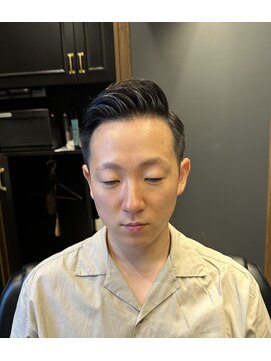 銀座 シノ 本店(shino) 【銀座理容室】9:1パートスタイル