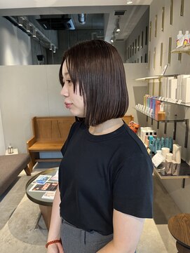 ミリ(milli Produce by ITAKURA) あご下丸みボブ