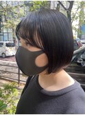艶感ボブ　前髪　顔周り　暗髪