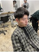 刈り上げショートアップバング
