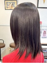 アフラワーヘア(a FLower HAIR) ツヤ感レイヤーストレート