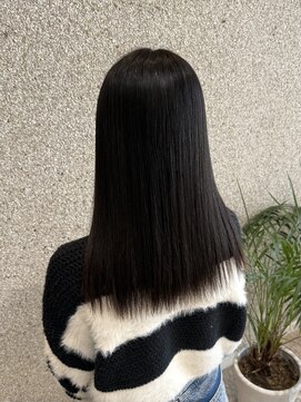 ベルフェミンミエル 【anri】学生サラツヤ縮毛矯正