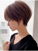 ショート くびれヘア ハンサムショート 透明感 ベージュブラウン
