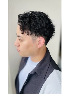 レオンプラス 具志川店(LEON plus+) スパイラルパーマ