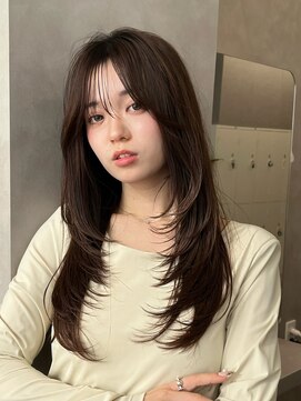 オムニス 表参道(Omnis) ザクザクレイヤーロングワンカールレイヤーハッシュカット表参道