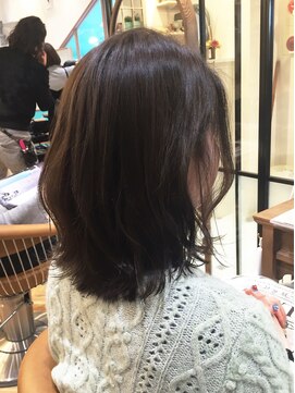 ロンド ブランシュ 錦糸町北口(Lond blanche) スモーキーグレー☆外ハネスタイル【担当シバタ】