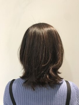 コム(com by neolive) ボブウルフ