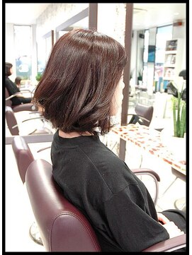 メタ(META) 黒髪に近いグレージュカラー