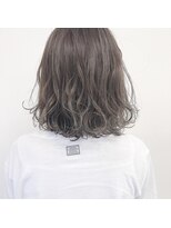 ガーランドウメダ(Garland umeda)&nbsp;リラックスウェーブ＿ミディアム＿000557