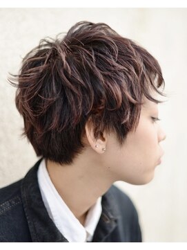 キリオム(KIRIOM) ショート×カラー