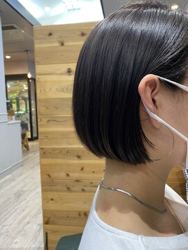 アトリエ タキ(atelier.taki) 大人のミニボブ/ダークグレージュ/垂水