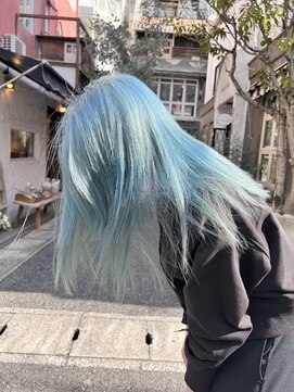 エイトデイズ 三宮駅前店(EIGHT days) ペールブルー