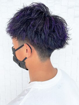 デネブ(Deneb) 20代30代メンズクラウドマッシュ丸み束感ビジカジトレンド