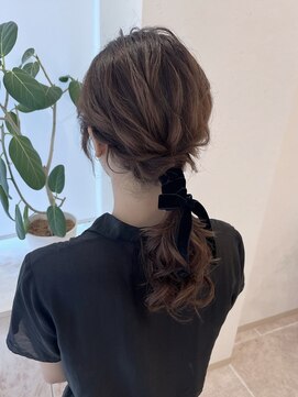 ディティカ ルーク(Dityca luk) ルーズな今っぽローポニー＊