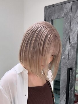 アテバイルイス 喜連瓜破(ATE by luis) ハイトーンカラー