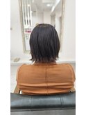 軽め、少なめ、外ハネめなボブ