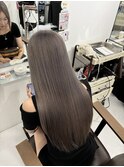 ホワイトシルバー グレージュ ブリーチカラー ハイトーン