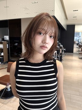 アフロート ギンザ(AFLOAT GINZA) 20代30代40代小顔顔周りのレイヤーカット