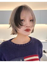 ノラ ウメダ(NORA UMEDA)&nbsp;ブロックカラーデザインカラーy2k小顔カットレイヤーシャギー