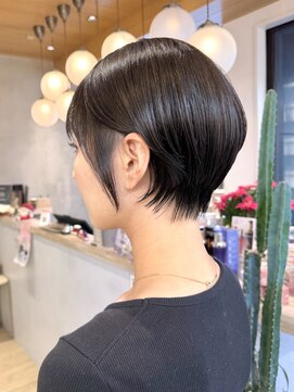 オリーブグレー/ショートボブ/ココアベージュ/黒髪/小顔/横浜