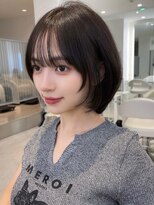 Hue表参道【レイヤーカット/カラー/髪質改善トリートメント/ボブ/顔周り/前髪カット】 ミディアムレイヤー/顔周りレイヤー/レイヤーカット/前髪/ボブ