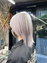 ソル ジングウマエ(SOL JINGUMAE)&nbsp;表参道ハイトーンカラーシルバーホワイトブロンドブリーチ2回
