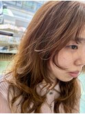 顔周りにレイヤーを入れたレイヤースタイル