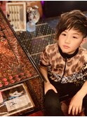 アシンメトリーメッシュヘア