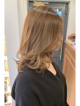 ロンド パルティール 大宮(Lond partir) 【石田勇士郎】伸ばしかけふんわりレイヤーボブ