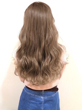 ジーナ 渋谷駅前(Zina) 【Zina 渋谷】イメチェンフリンジウェーブ×フォギーベージュ