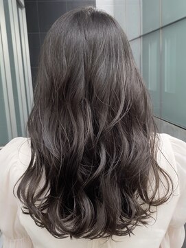 ティエラ 原宿 表参道(Tierra) 〈Tierra小宮涼太〉イルミナで叶う暗髪!ブルーグレージュ