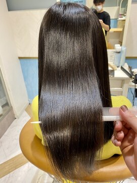 ロンド ストラーダ 心斎橋(Lond strada) シルキーベージュ×グレージュカラー【髪質改善/縮毛矯正】