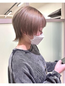 フレーム ヘア ルーム 天王寺駅前店(FRAME hair room) ミルクティーベージュ/ショートウルフ/ハイトーン
