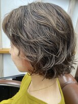 ナンバーエイト(number eight)&nbsp;透明感×立体感 ナチュラルハイトーン☆オン眉ベビーショート