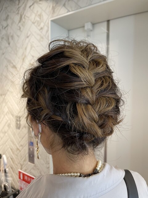 結婚式ヘアアレンジ