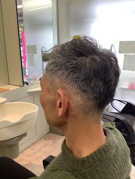 ピクニック(PICNIC) グレーカラーを活かしつつフェードスタイル