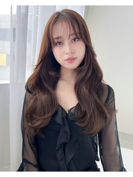 ソヨン 栄2号店(SOYON) レイヤーカットワンカールセミディシアカラーオリーブベージュ