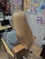 ヲタクに美容室は難しい。&nbsp;カラー残留があっても目指せる！ハイトーンミルクティーベージュ