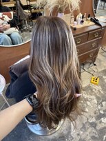 チャプター 問屋町(chapter) ケアブリーチハイライトミルクティーベージュカラレイヤーカット