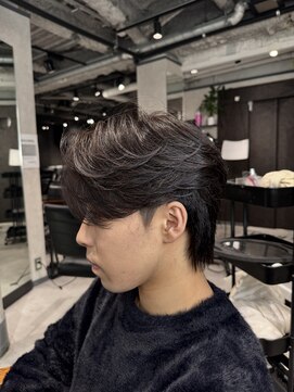 アグ ヘアー アイラ静岡店(Agu hair aila) 【稲荷】毛流れセンターパート/静岡メンズ