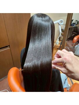 ダアッカ(da acca) 【髪質改善、ナチュラルブラウン】河原町/三条/縮毛矯正/艶髪