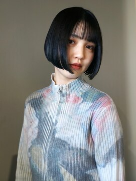 シアター(CIARTOR) 切りっぱなしボブ