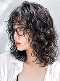 原宿レイヤーカットウルフカットスパイラルパーマ黒髪20代30代