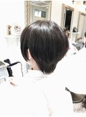 ショートボブ