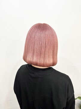 ルヴェルヘアー(Revel hair) ペールピンクカラー