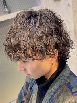 グッドタイムエフティフィフス 横浜西口(GoodTimes ft.fifth) 波巻きパーマメンズマッシュウルフツイストスパイラルパーマ