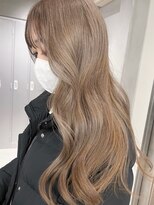 サイン 表参道(SIGN)&nbsp;イヤリングカラーマッシュウルフツヤ髪スタイルブルージュ