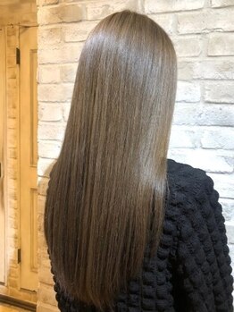 シュシュ(CHOU CHOU)の写真/【ツヤ髪◎】髪質やダメージによって種類豊富なトリートメントをご用意☆あなたの髪に合わせてご案内♪