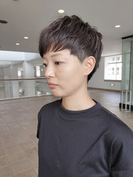 ビュートリアム 神戸(BEAUTRIUM) 丸みベリーショート/ショートカット/ショート/20代/30代/40代